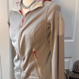 Artyr’x Light Gray Women’s Zip-Up Jacket with Pink Accents